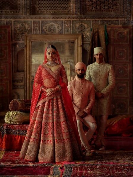 Традиционная индийская свадебная мода с прикосновением современной эстетики в фотографиях Таруна Кхивала (31 фото)
